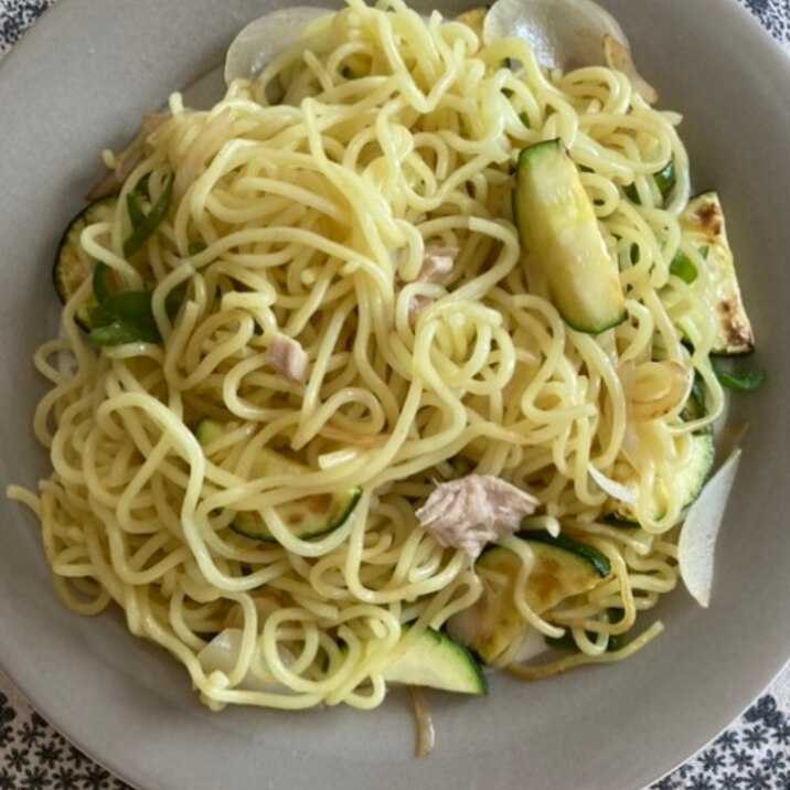 ズッキーニとツナのポン酢焼きそば レシピ 作り方 By ボンド子 楽天レシピ ズッキーニとツナのポン酢焼きそば レシピ 作り方 By ボンド子 楽天レシピ